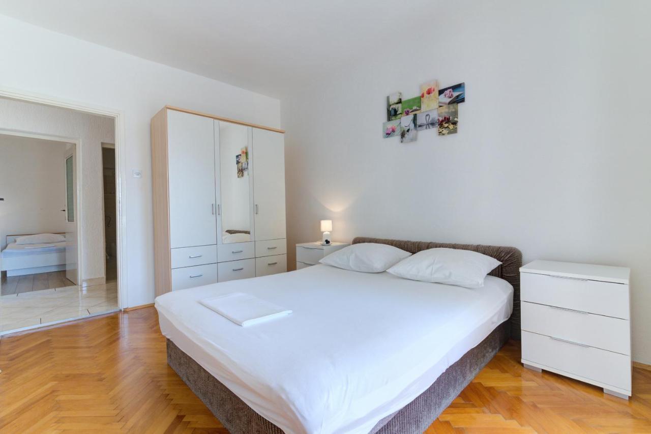 Apartment Marta Senj  Bagian luar foto