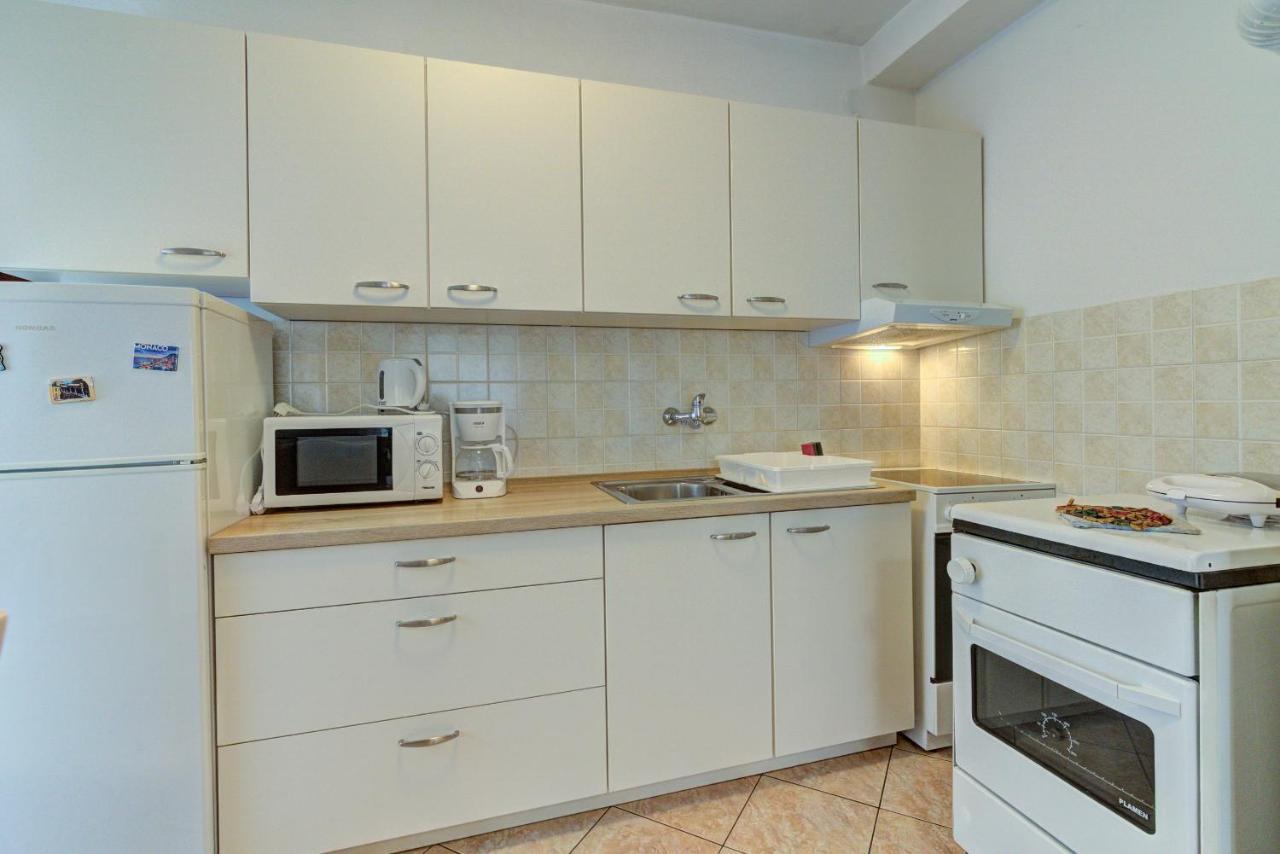 Apartment Marta Senj  Bagian luar foto